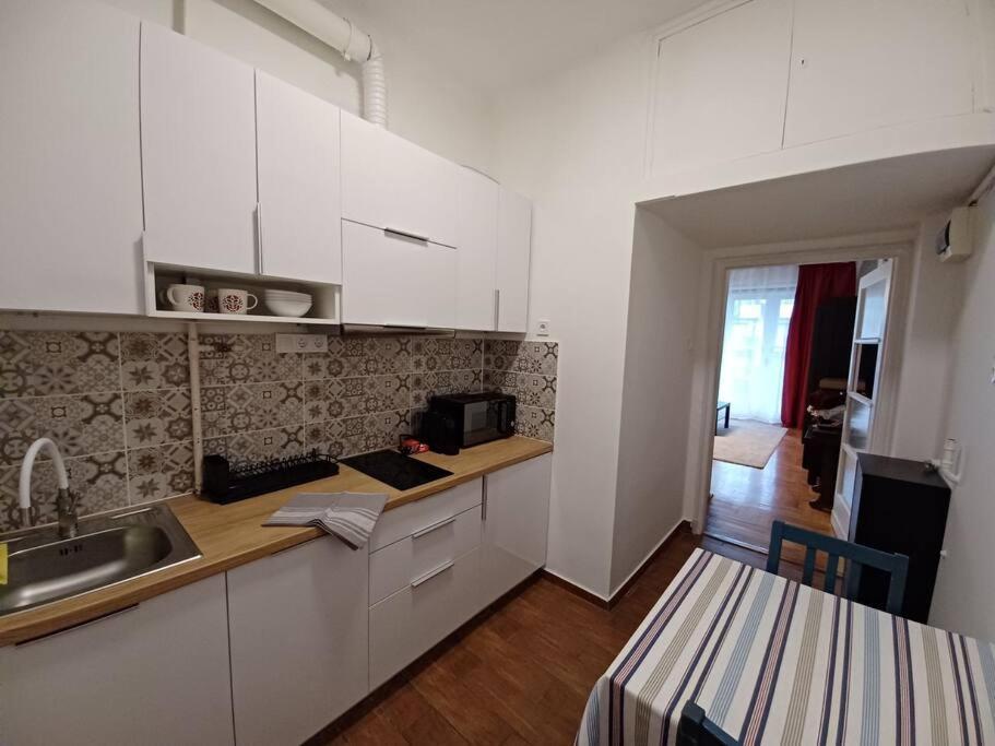 Hero'S Square Apartment Budapest Extérieur photo